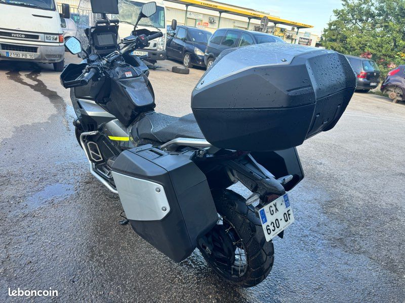 X-adv 750 limited édition (image 3)