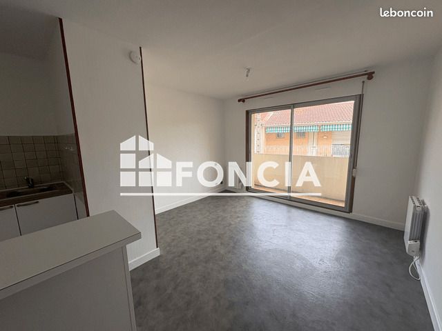 Appartement 1 pièce 24 m² · à Agen · 24 m² · 390 €