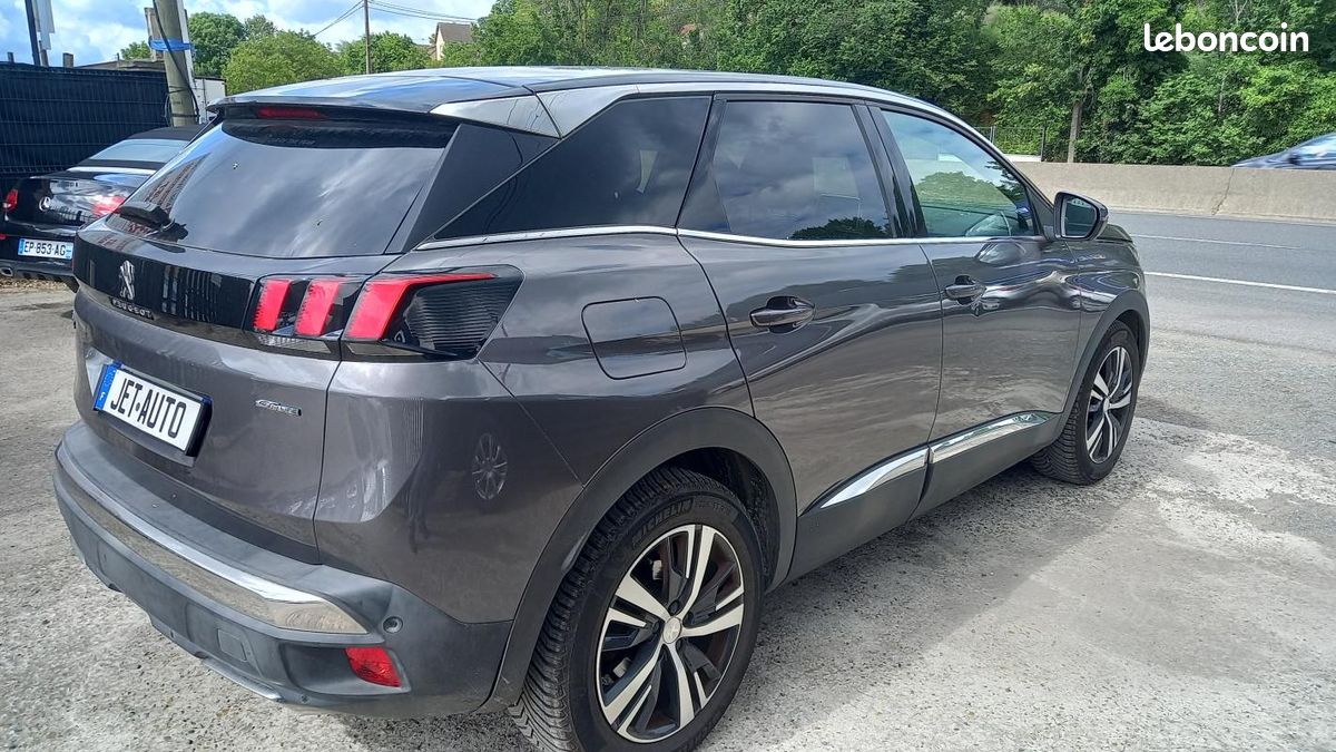 Peugeot 3008 II 2.0 BLUEHDI 150 S&S GT LINE (image 17)