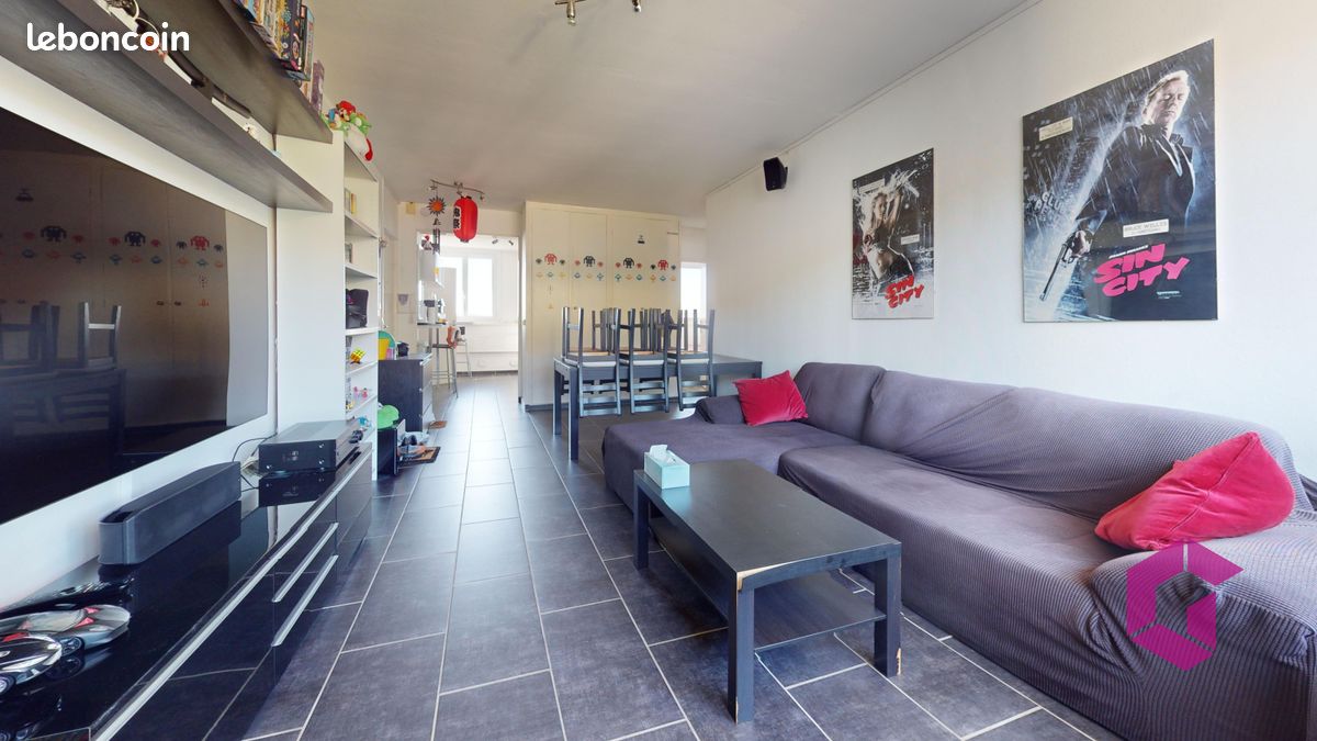 Appartement 3 pièces 64 m² · à Saint-Étienne · 64 m² · 65 000 €