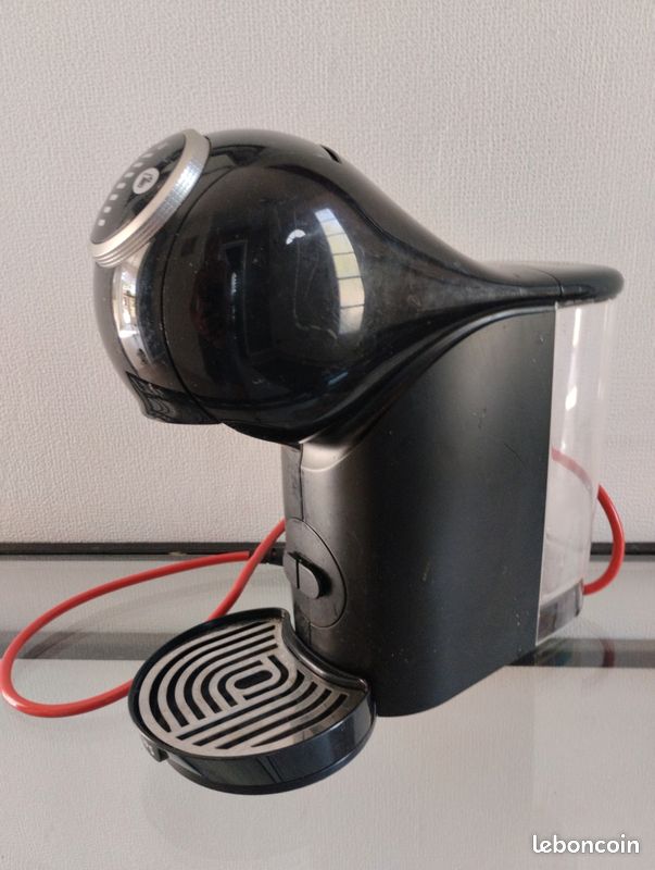 Machine à café Dolce gusto krusp . En très bon état (image 5)