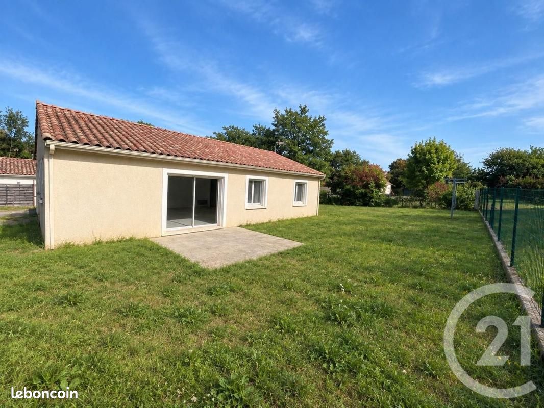 Maison 5 pièces 88 m² · à Vénès · 88 m² · 830 €/mois