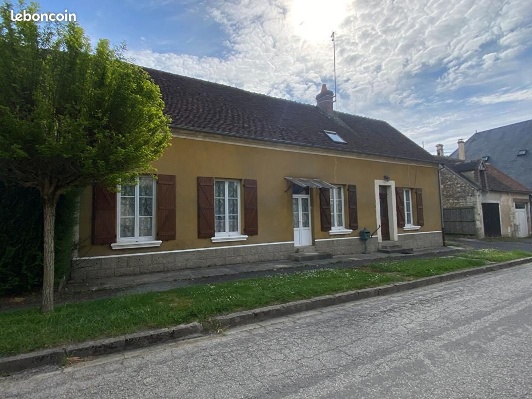 Maison 5 pièces 165 m² · à Mortagne-au-Perche · 165 m² · 124 000 €