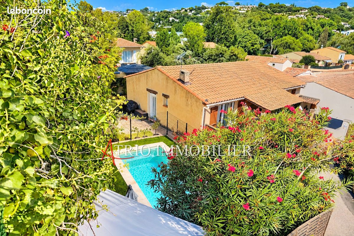 Maison 4 pièces 102 m² · à Cagnes-sur-Mer · 102 m² · 556 000 €