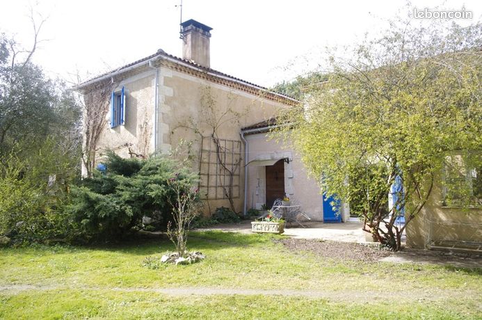 Maison 8 pièces 245 m²