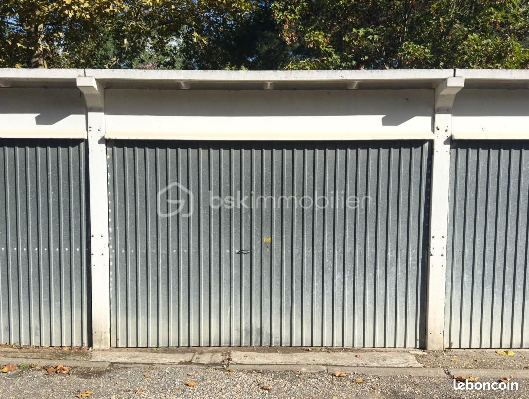 Parking 16 m² · à Palaiseau · 16 m² · 25 000 €