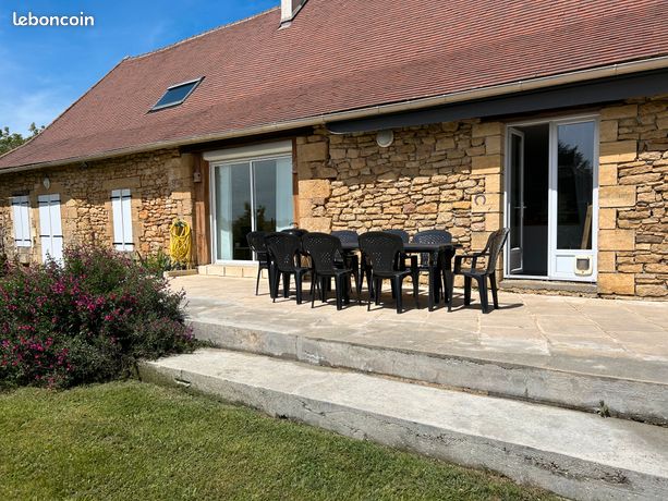Maison familiale en pierre, rénovée et habitable immédiatement, dans un environnement rural préservé du Périgord Noir
