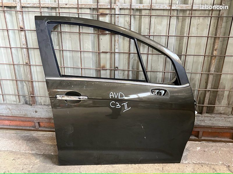 Porte avant droite C3 2 (image 1)