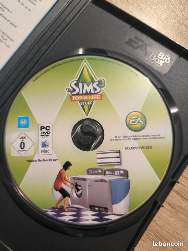 Extension PC Les Sims 3 Vie Citadine - État Correct Avec Rayures - Jeu D'occasion