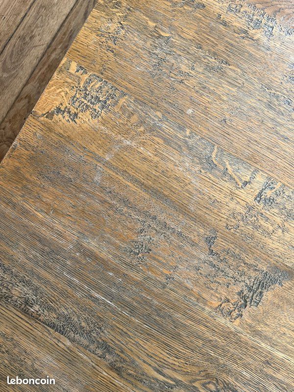 Table basse carré en bois (image 3)