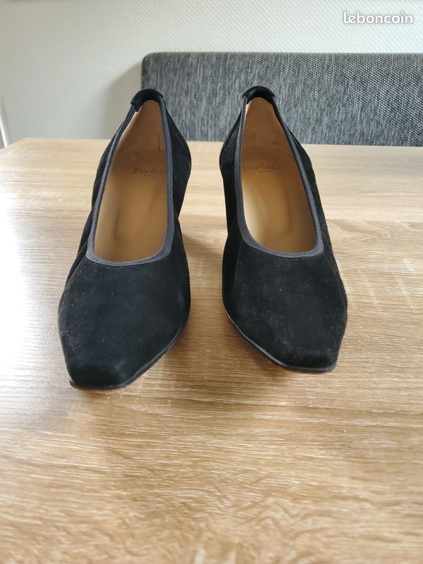 Modèle de chemisier croisé des années 80, Oscar de la Renta, drapé/col