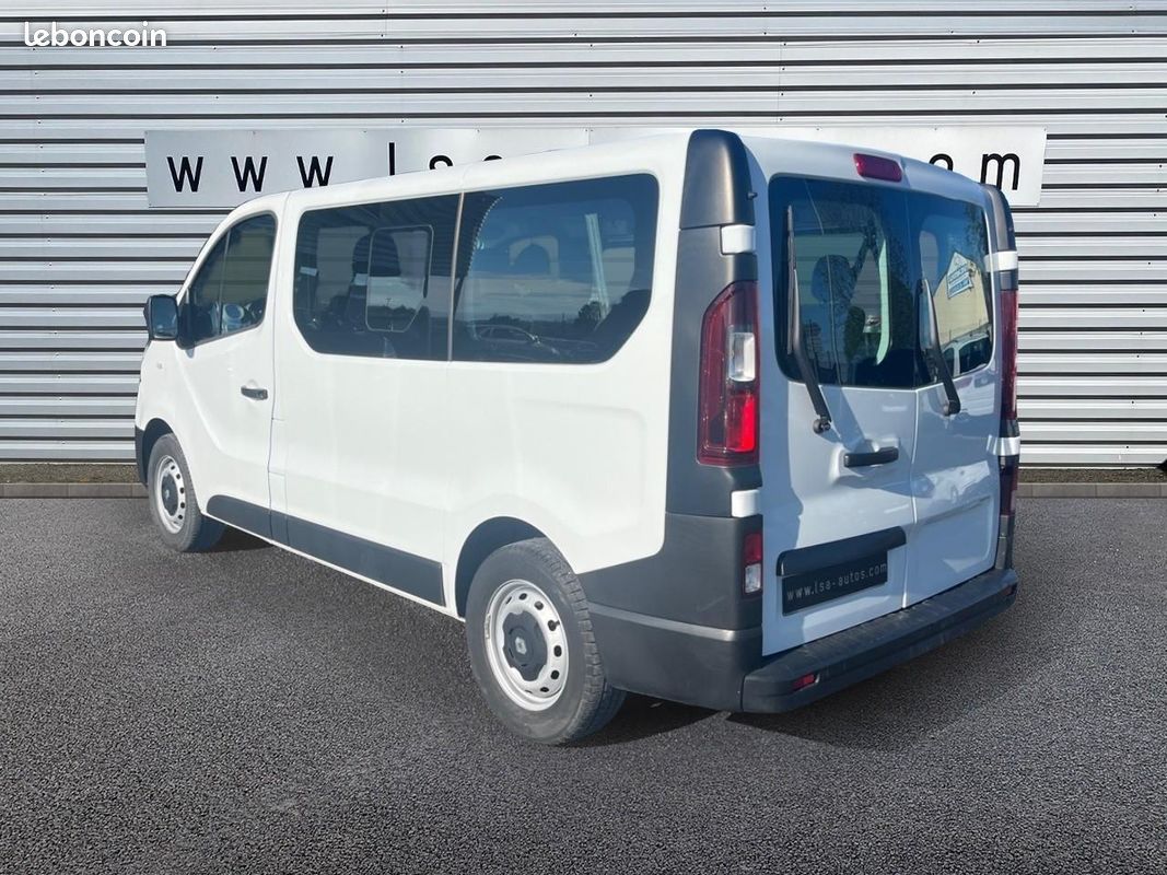 RENAULT TRAFIC 1.6 dCi 95 COMBI Life L1H1 9 PLACES (image 3)