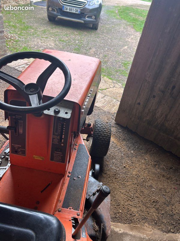 Lot de 2 tracteurs tondeuse (image 4)
