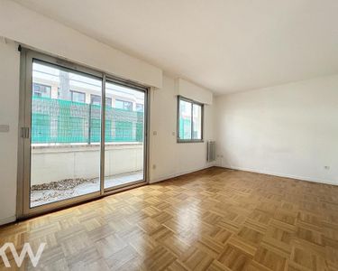 Appartement 75 000 € - 49 m²