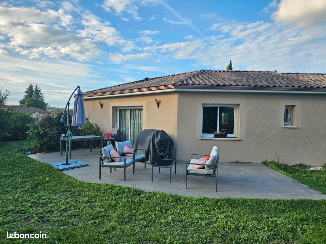 Maison 4 pièces 100 m² · à Bassillac Et Auberoche · 100 m² · 1 100 €/mois