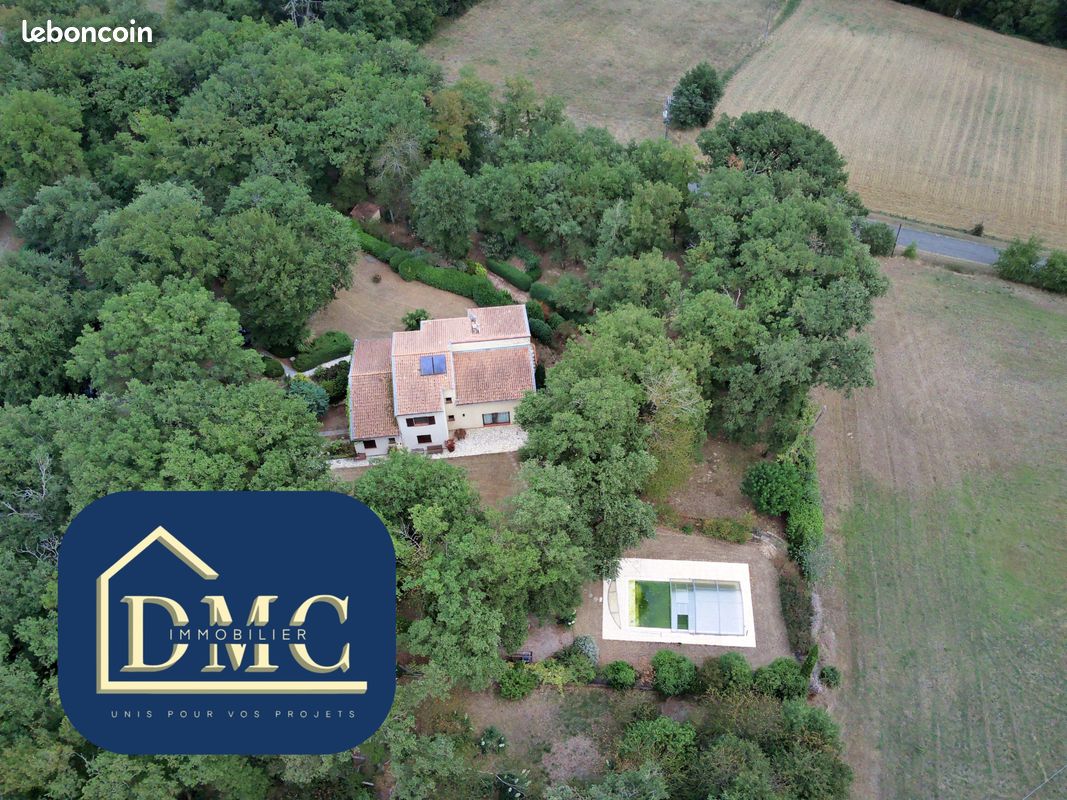 Maison 6 pièces 273 m² · à Esperce · 273 m² · 449 000 €
