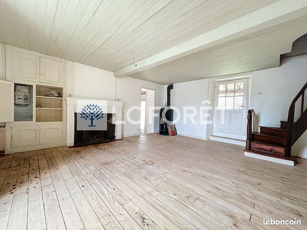 Maison 3 pièces 123 m² · à Marnes · 123 m² · 563 €/mois