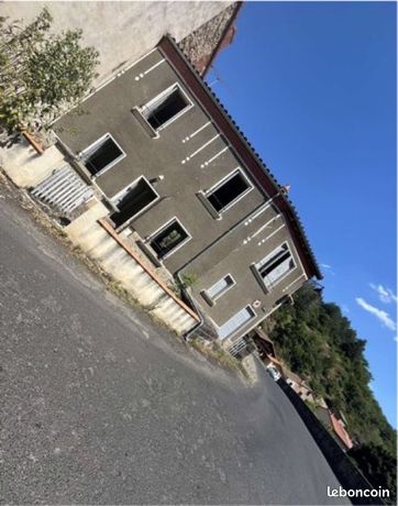 Maison avec jardin à rénover