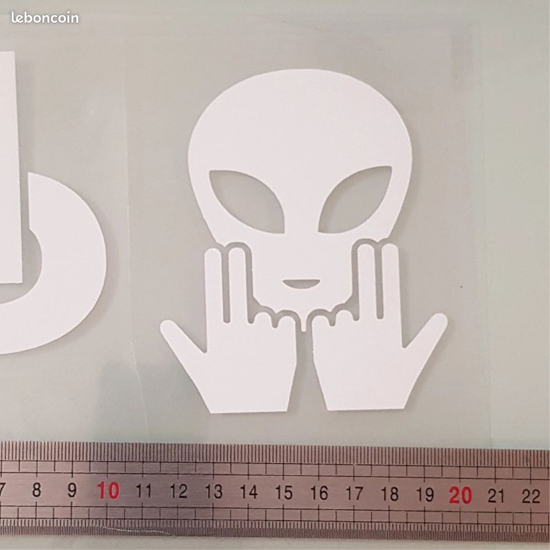 Autocollant JUL Blanc 15x15 Cm – Fabriqué En France – 10 Couleurs Dispo !