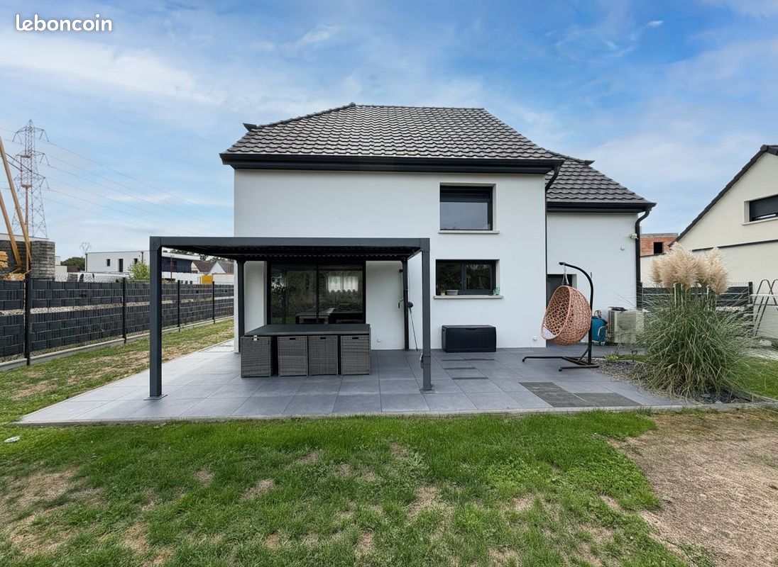 Maison 6 pièces 122 m² · à Kembs · 122 m² · 2 200 €/mois
