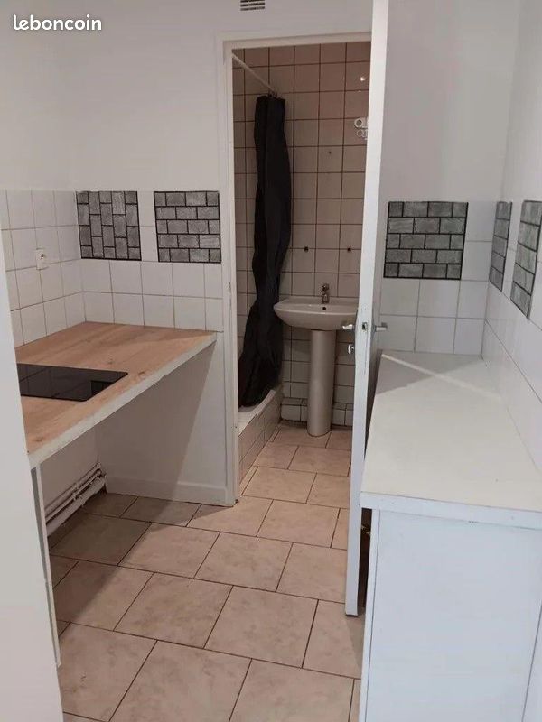 Appartement 2 pièces 38 m² · à Aubervilliers · 38 m² · 990 €/mois