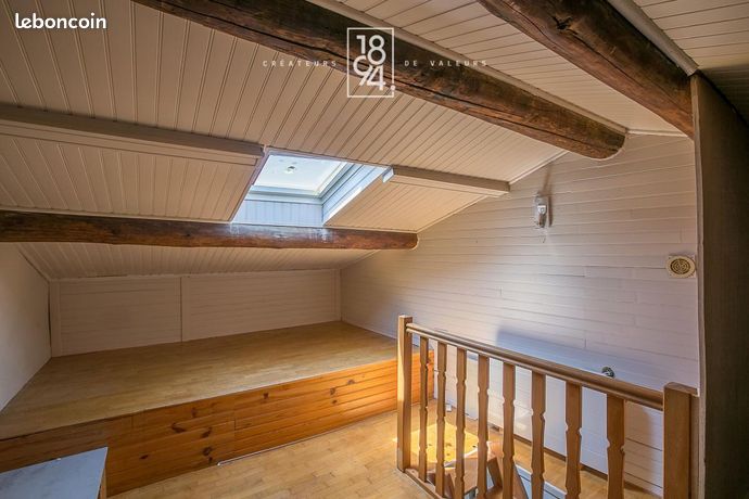Maison de ville 6 pièces 194 m² — 8