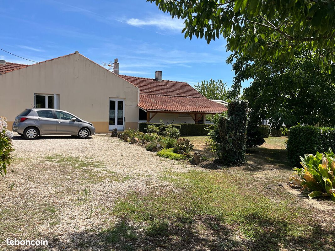 Maison 6 pièces 130 m² · à Saint-Christophe-du-Ligneron · 130 m² · 174 900 €
