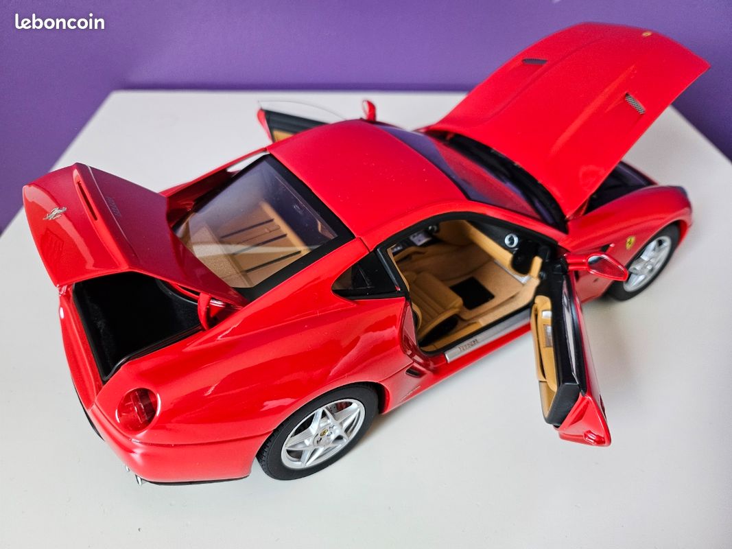 Ferrari 599 GTB FIORANO 2007 Rouge Mattel Hotwheels Elite 1/18 J2917 - Collection