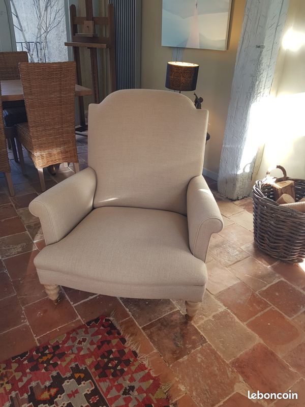 Fauteuil classique - 2 disponibles (image 1)