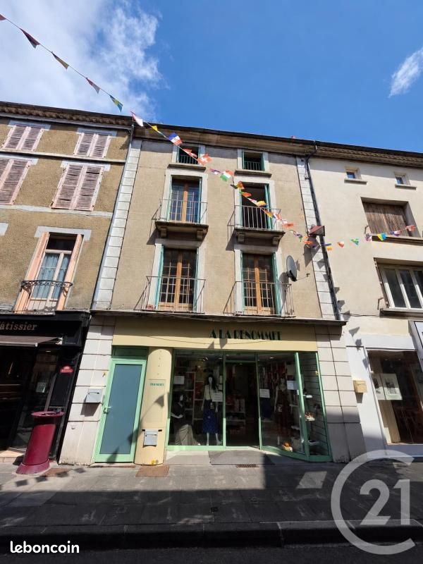 Immeuble 225 m² · à Brioude · 225 m² · 117 000 €