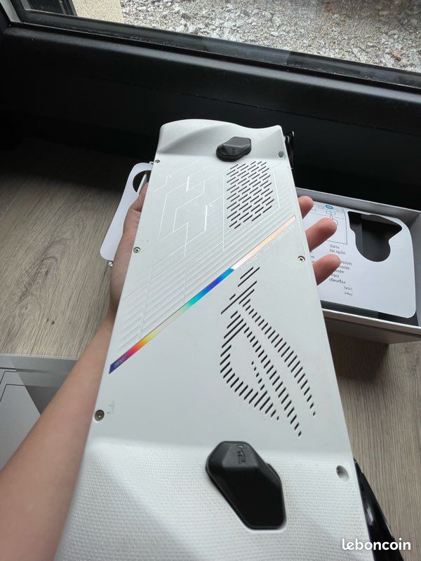 Rog ally z1 extreme (image 4)
