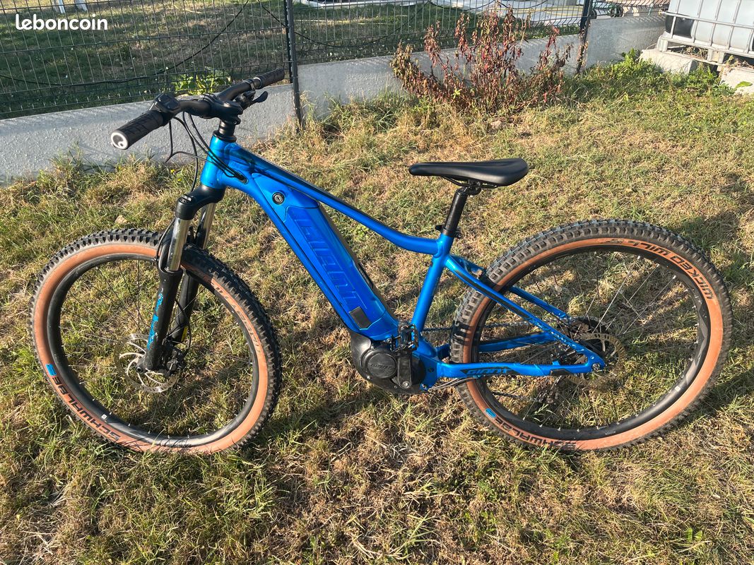 Vélo Giant Vtt Ã©electrique Giant Fathom 2020 Gamme Vtt Electrique