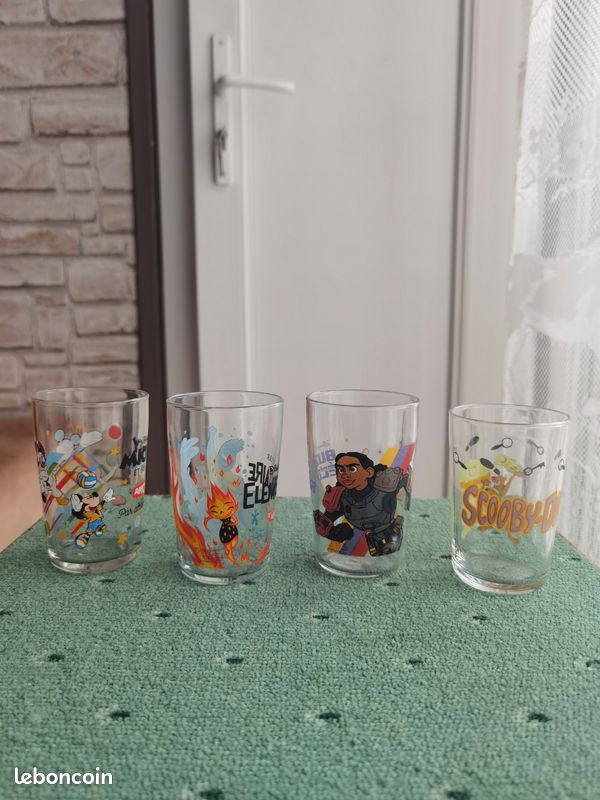 Lot de 3 verres Disney Pixar d'occasion en très bon état (image 7)