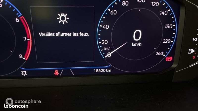 Volkswagen T-Roc 1.5 TSI EVO 150ch Style DSG7 (image 9)