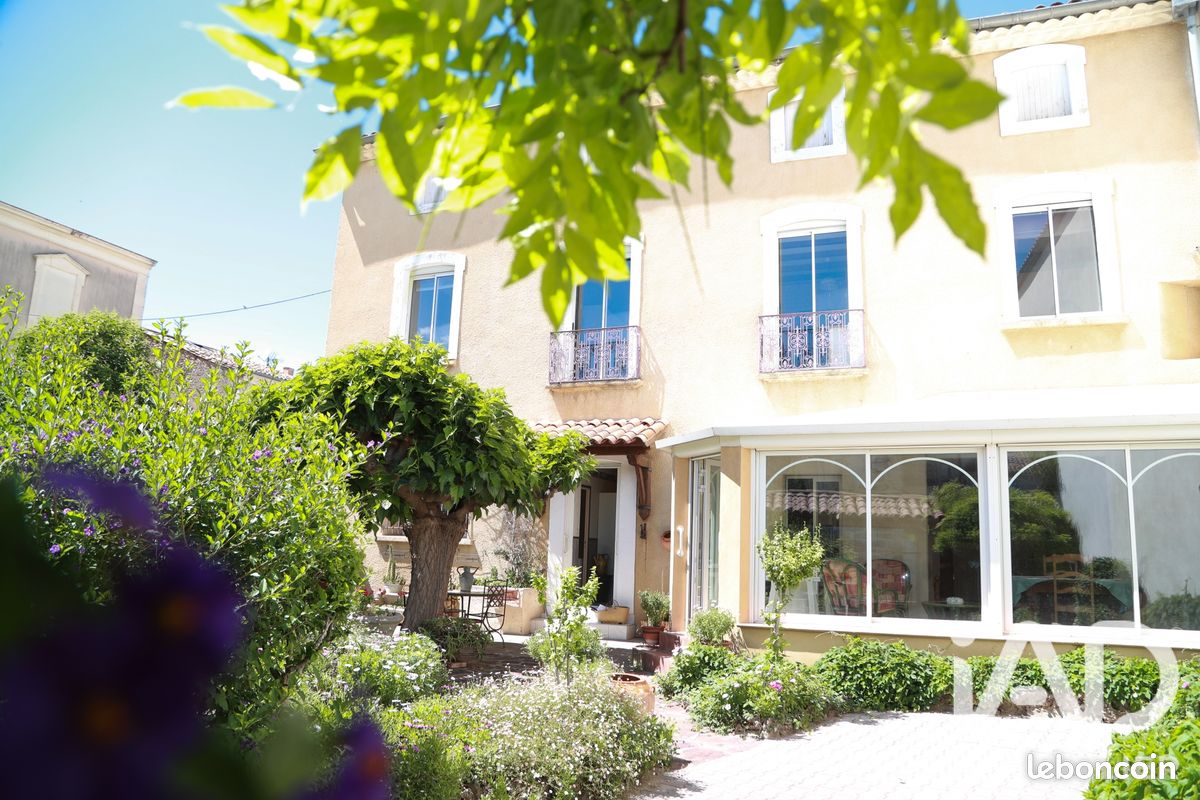 Maison 5 pièces 180 m² · à Saint-André-de-Sangonis · 180 m² · 345 000 €