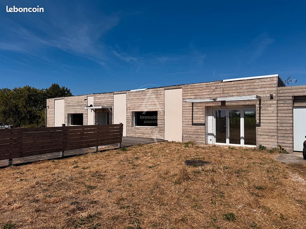 Maison 4 pièces 198 m² · à Bourneville-Sainte-Croix · 198 m² · 179 000 €