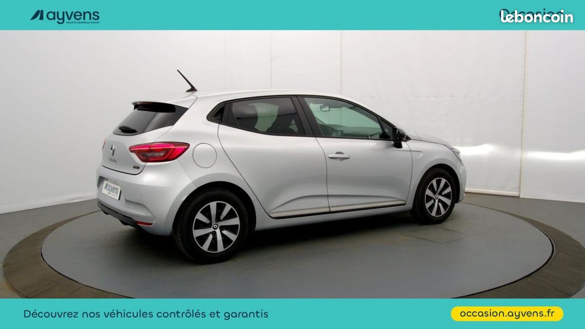 Renault Clio 1.6 E-Tech 145ch full hybrid Evolution (image 25)
