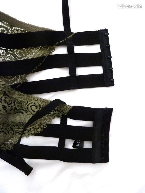 Soutien-gorge Skiny - Taille 90B - Couleur Kaki - Fine Mousse - Neuf Sans étiquette
