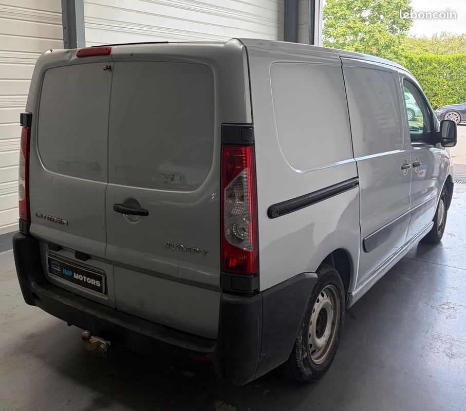 Citroën jumpy 2.0 HDI 128cv confort boîte 6/ CLIM / radar de recul / attache remorque / porte latéral / 3 places / Bluetooth / CT OK - de 6 mois GARANTIE Payement 3 / 4 fois sans frais (image 5)
