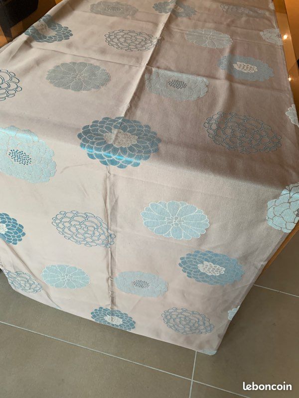 Lot de rideaux MADURA Gris / Taupe & Fleurs bleues turquoise (image 3)