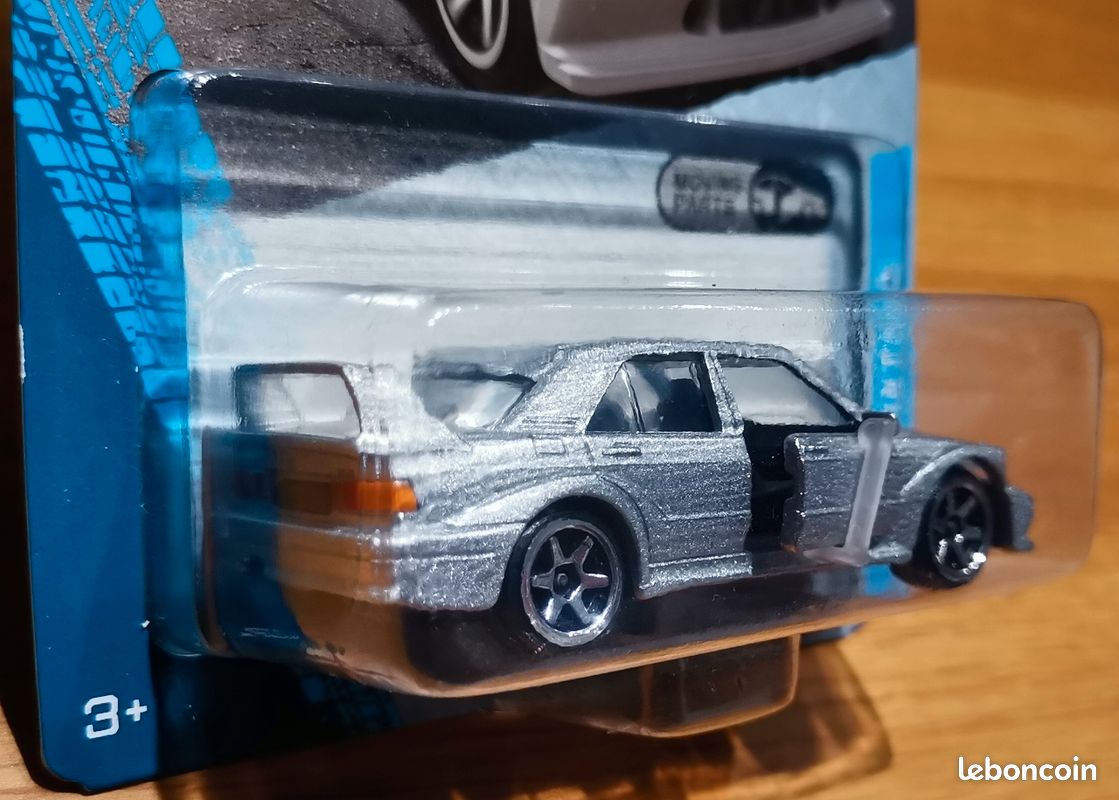 Majorette Vintage – Mercedes-Benz 190 E 2.5 16V EVO II Noire – échelle 1:59, Modèle 1990, Neuf Sous Blister