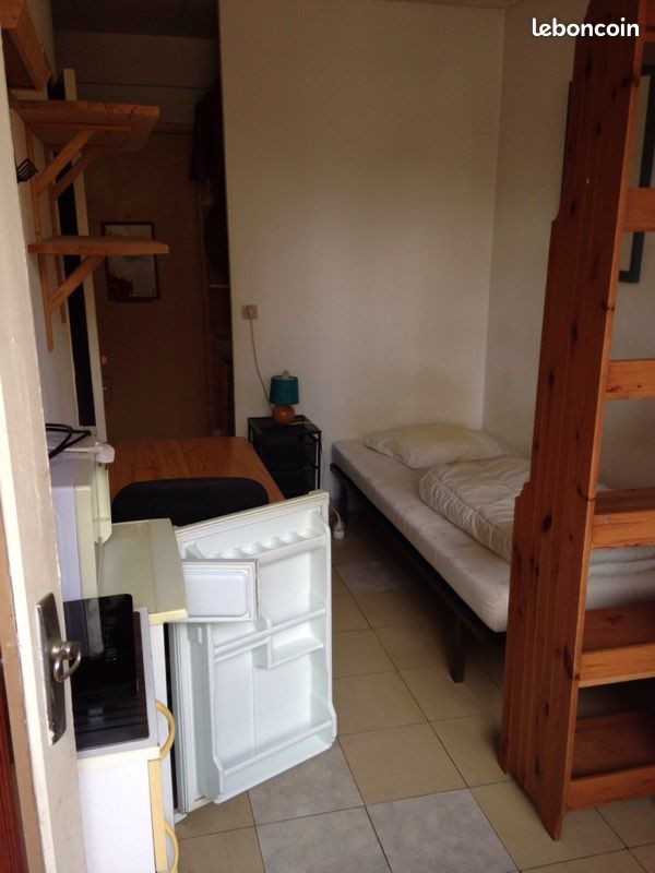 Appartement 1 pièce 12 m² · à Aix-en-Provence · 12 m² · 395 €