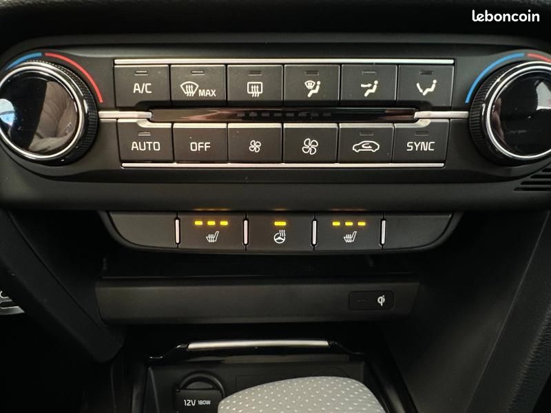 Kia ProCeed 1.5 T-GDi 140ch GT-line Premium DCT7 (image 17)