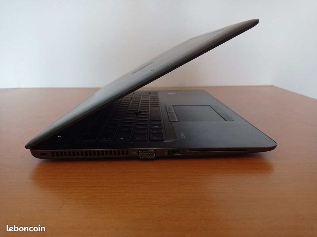 HP zbook 15u g3 i7 SSD (image 3)