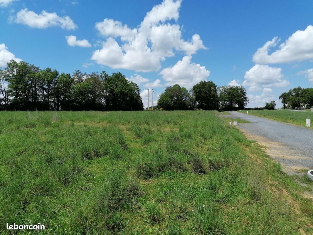 Terrain 620 m² Cassagnes Begonhes · à Cassagnes-Bégonhès · 21 500 €