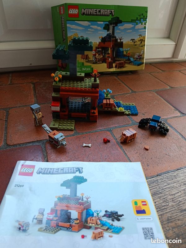 Lego Minecraft 21269 (image 1)