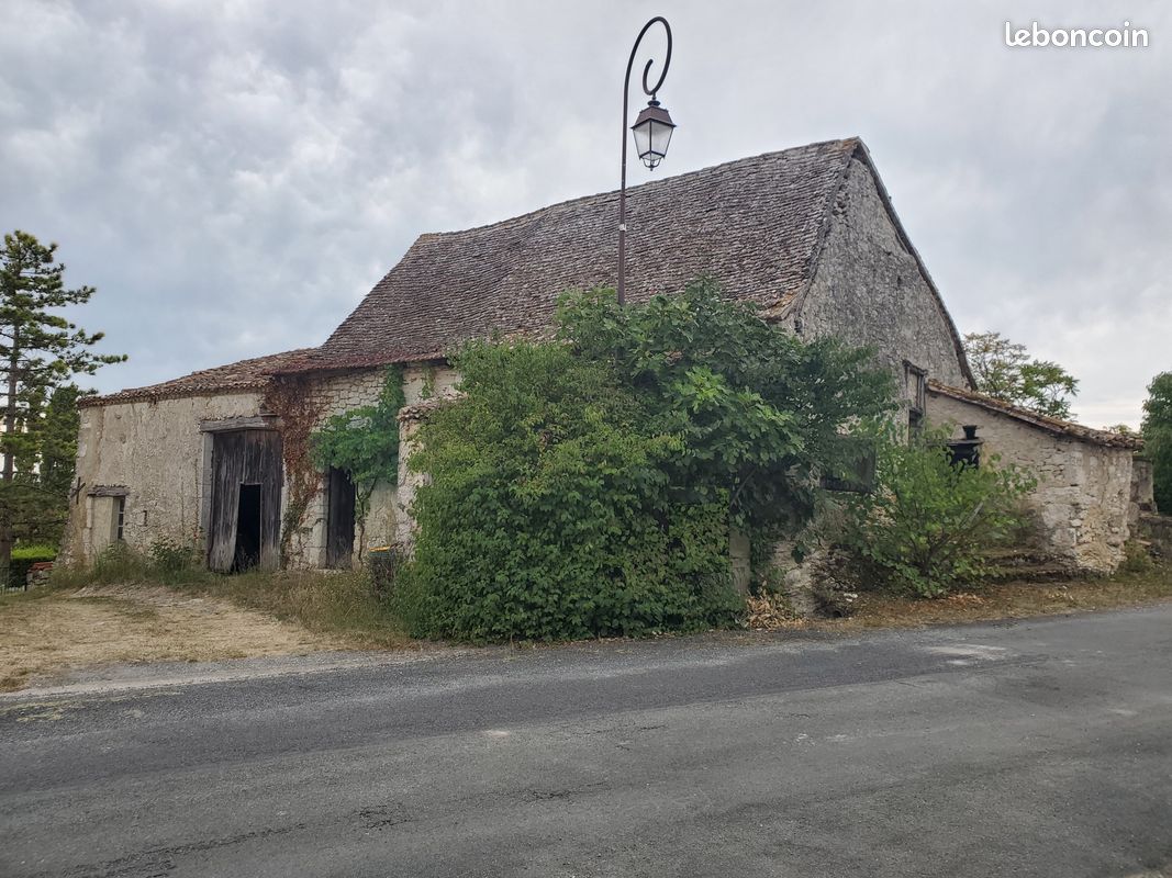 Maison 4 pièces 140 m² · à Monmadalès · 140 m² · 50 000 €