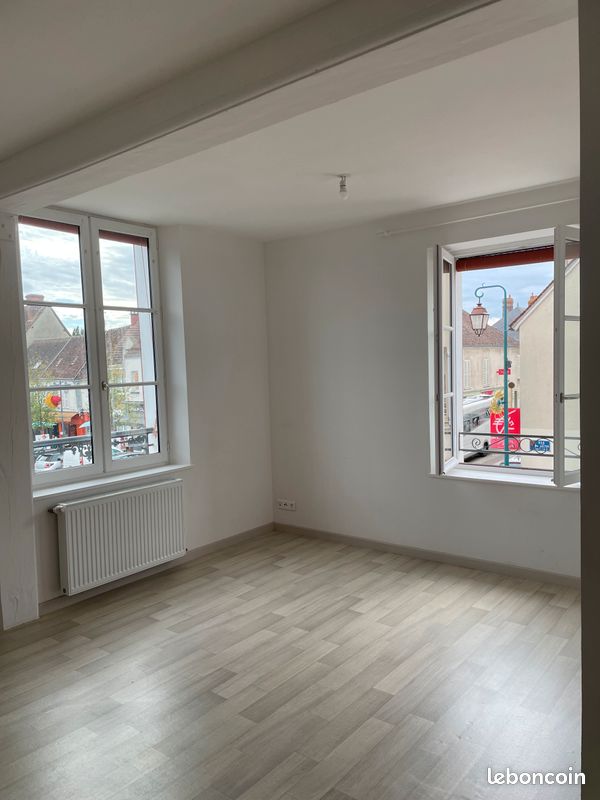 Appartement 3 pièces 51 m² · à Courville-sur-Eure · 51 m² · 675 €/mois