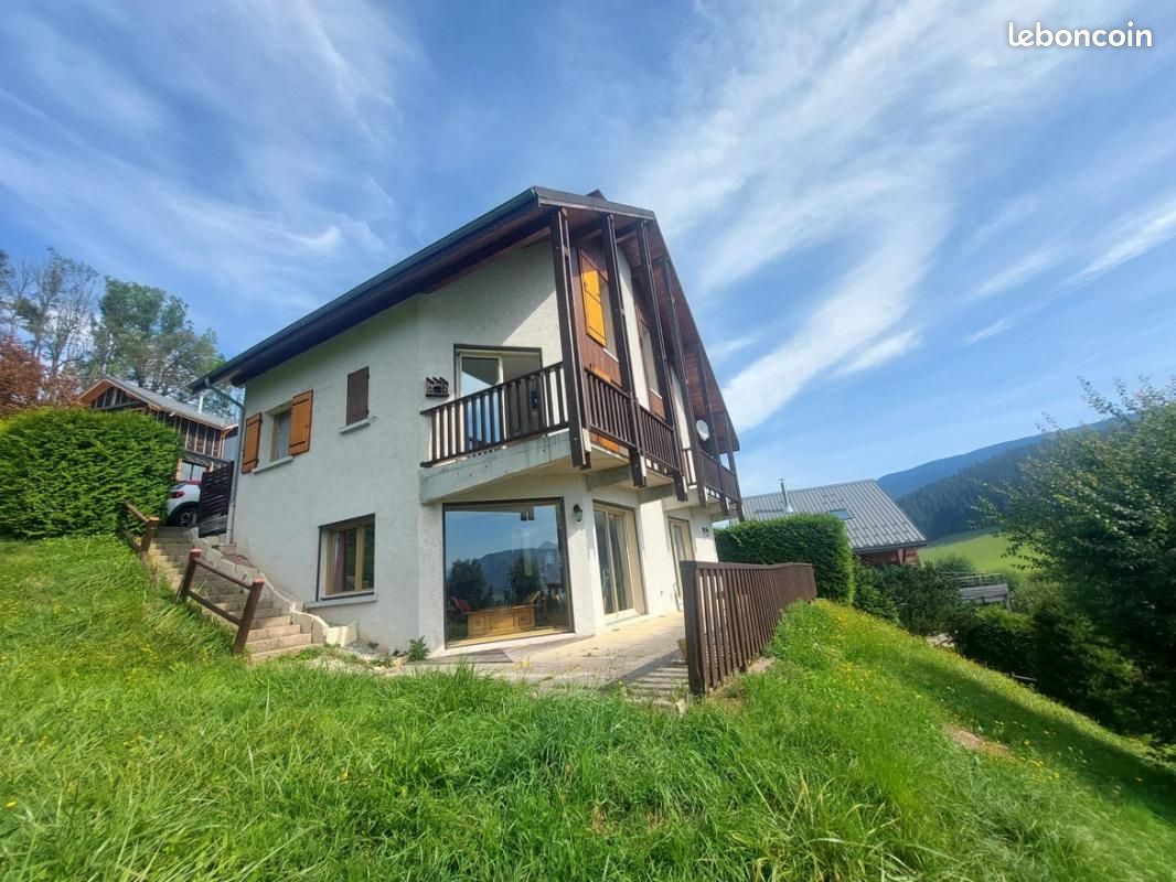 Maison 6 pièces 171 m² · à Autrans-Méaudre en Vercors · 171 m² · 592 000 €