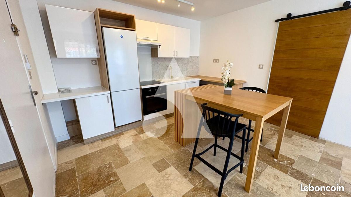 Appartement 2 pièces 48 m² · à Saint-Denis · 48 m² · 196 000 €